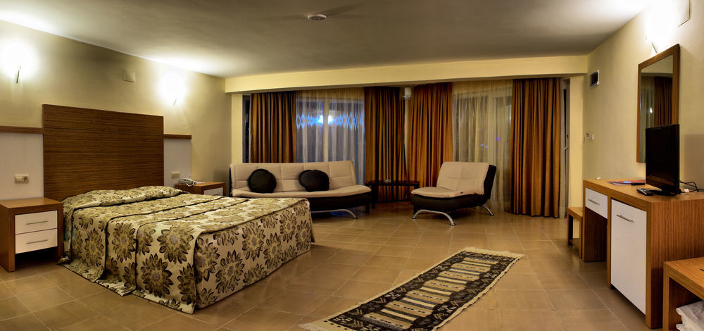 Omer Holiday Resort Kusadası Eksteriør bilde